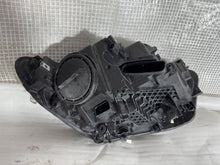 Laden Sie das Bild in den Galerie-Viewer, Frontscheinwerfer BMW F21 F20 7229679-07 Xenon Links Scheinwerfer Headlight