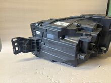 Load image into Gallery viewer, Frontscheinwerfer Citroën C5 Aircross 9845355980 LED Rechts Headlight SCH7383106695mj