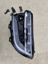 Laden Sie das Bild in den Galerie-Viewer, Frontscheinwerfer Renault I 260606399R LED Links Scheinwerfer Headlight SCH3186696155hj
