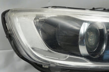 Laden Sie das Bild in den Galerie-Viewer, Frontscheinwerfer Volvo V60 I 31420262 Rechts Scheinwerfer Headlight SCH8831398262fv