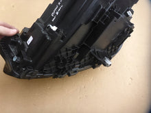 Laden Sie das Bild in den Galerie-Viewer, Frontscheinwerfer BMW X1 5A9A228-01 Full LED Rechts Scheinwerfer Headlight SCH7803283937nm