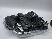 Load image into Gallery viewer, Frontscheinwerfer BMW X3 8739653 Links Scheinwerfer Headlight SCH9917093255gg