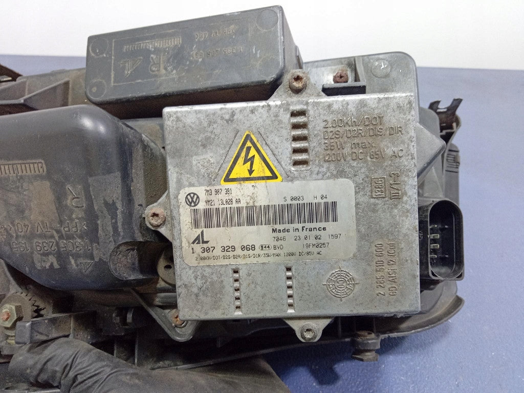 Frontscheinwerfer VW Sharan 0301182272 Rechts Scheinwerfer Headlight SCH1395235915fj