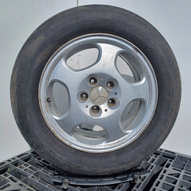 1x Alufelge 16 Zoll A2104011302 Mercedes-Benz W210 Rim Wheel FEL3834380452yl