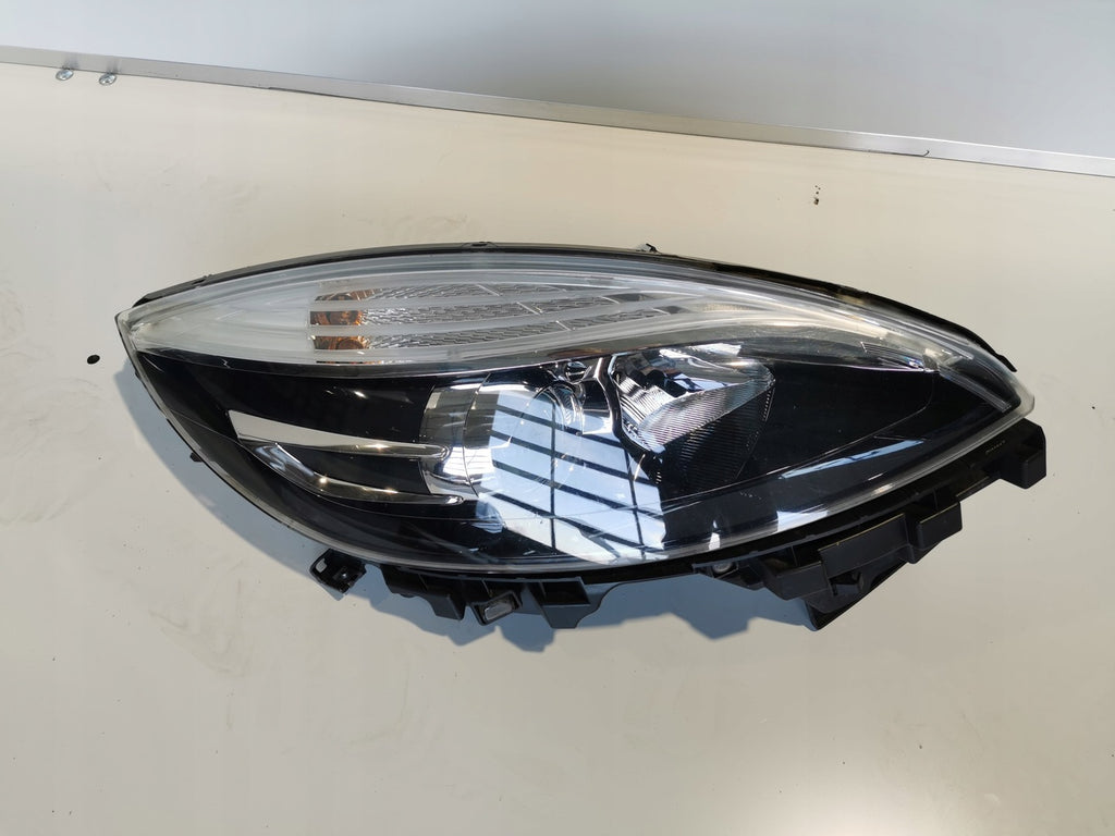 Frontscheinwerfer Renault Scenic Rechts Scheinwerfer Headlight