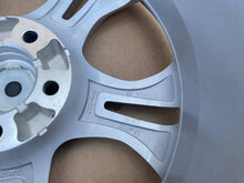 Load image into Gallery viewer, 1x Alufelge 17 Zoll 7.0" 5x108 KBA47282 Ford Focus Rim Wheel FEL4001674275sb