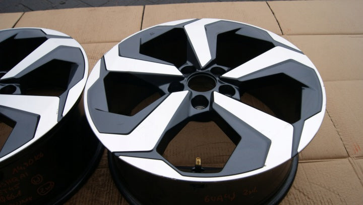 1x Alufelge 18 Zoll 7.5" 5x114.3 45ET Glanz Graphit Mg Qashqai I Rim Wheel FEL7706270096py