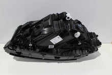 Laden Sie das Bild in den Galerie-Viewer, Frontscheinwerfer Mercedes-Benz Gla H247 A2479064104 Links Headlight SCH9648386765oy