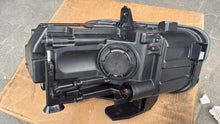 Laden Sie das Bild in den Galerie-Viewer, Frontscheinwerfer Hyundai Kona 92102-J9150 Full LED Rechts Headlight SCH1487091563fi