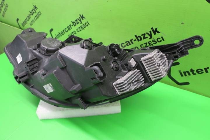 Frontscheinwerfer Hyundai I30 G4921-113020 Rechts Scheinwerfer Headlight SCH1291014926mk