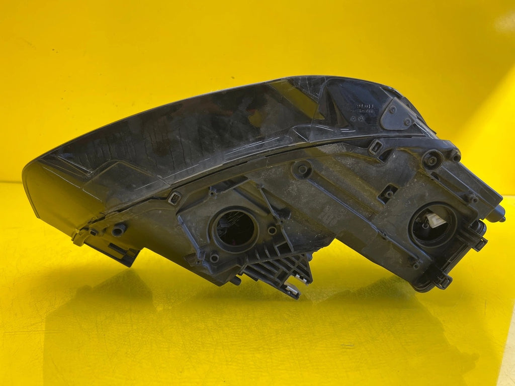 Frontscheinwerfer Audi A1 8XA941005 Xenon Ein Stück (Rechts oder Links)