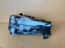 Laden Sie das Bild in den Galerie-Viewer, Frontscheinwerfer Mazda Cx-5 K124-51030 FALSE Scheinwerfer Headlight SCH1982643714xi
