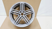 Laden Sie das Bild in den Galerie-Viewer, 1x Alufelge 19 Zoll 8.5" 5x112 8U0601025H Audi Rim Wheel FEL9067903372rm