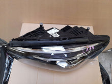 Laden Sie das Bild in den Galerie-Viewer, Frontscheinwerfer Mercedes-Benz W247 A2479062503 Links Scheinwerfer Headlight SCH7889605332ek