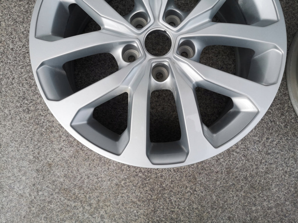 1x Alufelge 17 Zoll 7.0" 5x114.3 40ET 403008177R Renault Megane 1 Rim Wheel FEL4797981973fd
