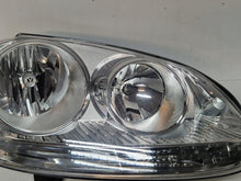 Laden Sie das Bild in den Galerie-Viewer, Frontscheinwerfer VW Golf V 1K6941006 Rechts Scheinwerfer Headlight SCH3735569414px