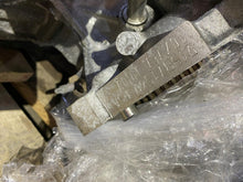 Laden Sie das Bild in den Galerie-Viewer, Motor Peugeot HN07 1.2 2008 Benzin Engine Komplett