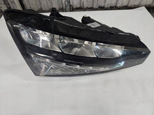 Laden Sie das Bild in den Galerie-Viewer, Frontscheinwerfer Skoda Scala 2807720210 Rechts Scheinwerfer Headlight SCH4207570512is