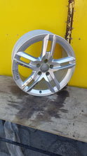 Load image into Gallery viewer, 1x Alufelge 18 Zoll 8.0&quot; 5x112 8J0601025AR Audi Tt Rim Wheel