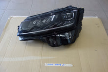 Laden Sie das Bild in den Galerie-Viewer, Frontscheinwerfer Skoda Karoq 57B941015B LED Links Scheinwerfer Headlight SCH6301218780oq