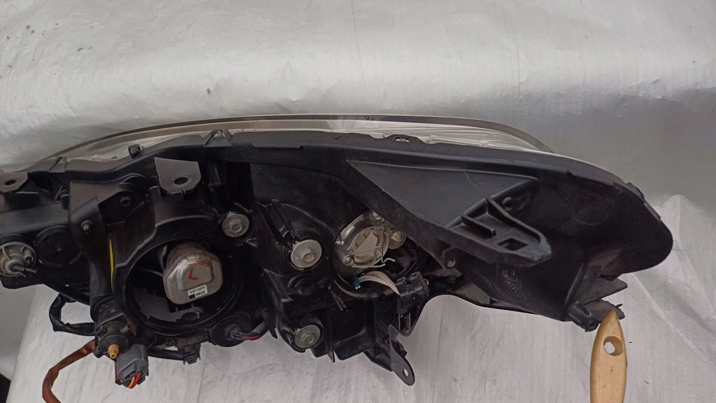 Frontscheinwerfer Citroën C-Crosser 4007 Xenon Rechts Scheinwerfer Headlight SCH4133810179qr