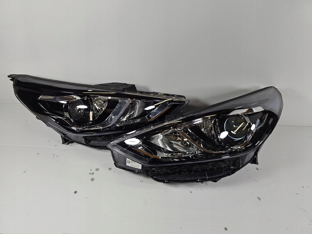 Frontscheinwerfer Hyundai I30 III G4921-64010 G4921-64020 Rechts oder Links SCH1418090492bf