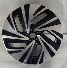 Load image into Gallery viewer, 1x Alufelge 21 Zoll 8.5&quot; 5x112 40ET 11A601025B VW Id.4 Rim Wheel