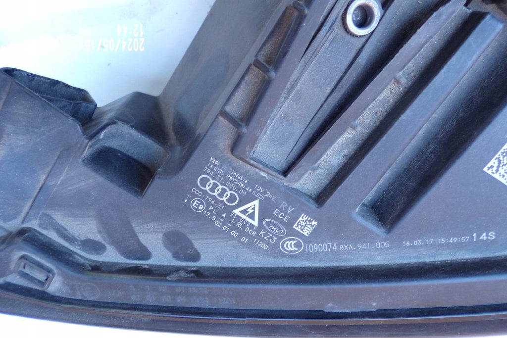 Frontscheinwerfer Audi A1 8XA941005- Links Scheinwerfer Headlight