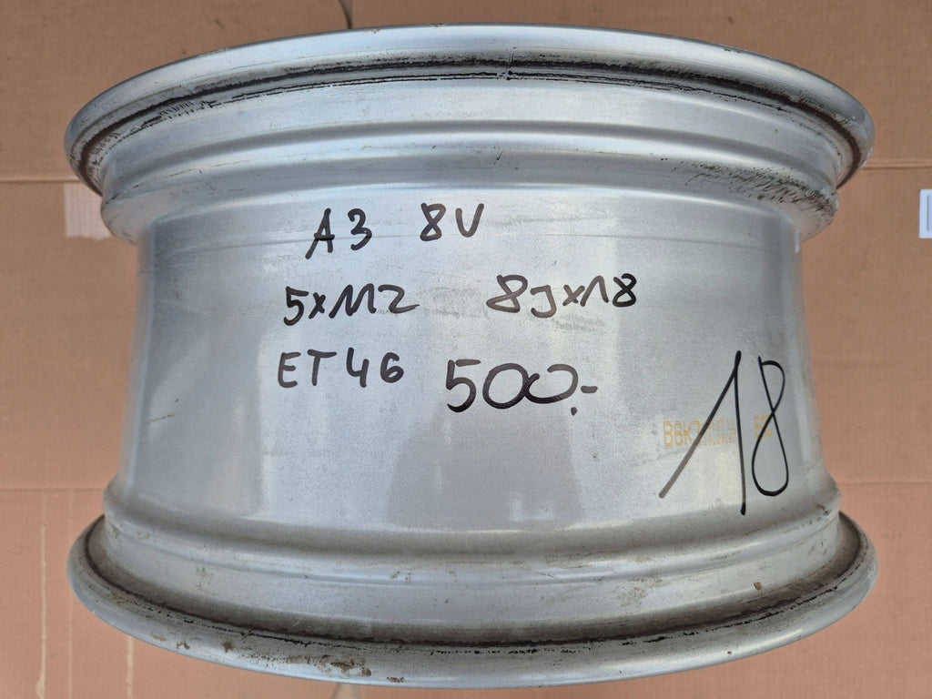 1x Alufelge 18 Zoll 8.0" 5x112 46ET 8V0601025DL Audi A3 Rim Wheel FEL8601916248rg