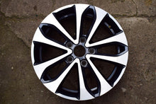 Load image into Gallery viewer, 1x Alufelge 16 Zoll 6.5&quot; 5x114.3 44ET Glanz Grau 403005287R Mg Megane 1 Iv