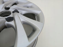 Load image into Gallery viewer, 1x Alufelge 16 Zoll 6.5" 5x114.3 45ET Glanz 4261102L80 Toyota Auris Rim Wheel FEL4256827296zi