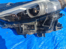 Laden Sie das Bild in den Galerie-Viewer, Frontscheinwerfer Mazda III BCJH-51040 LED Links Scheinwerfer Headlight