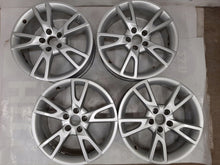 Laden Sie das Bild in den Galerie-Viewer, 4x Alufelge 18 Zoll 7.0" 5x112 38ET Glanz Silber 4G9071498 Audi A6 C7 Rim Wheel FEL4597693301fz