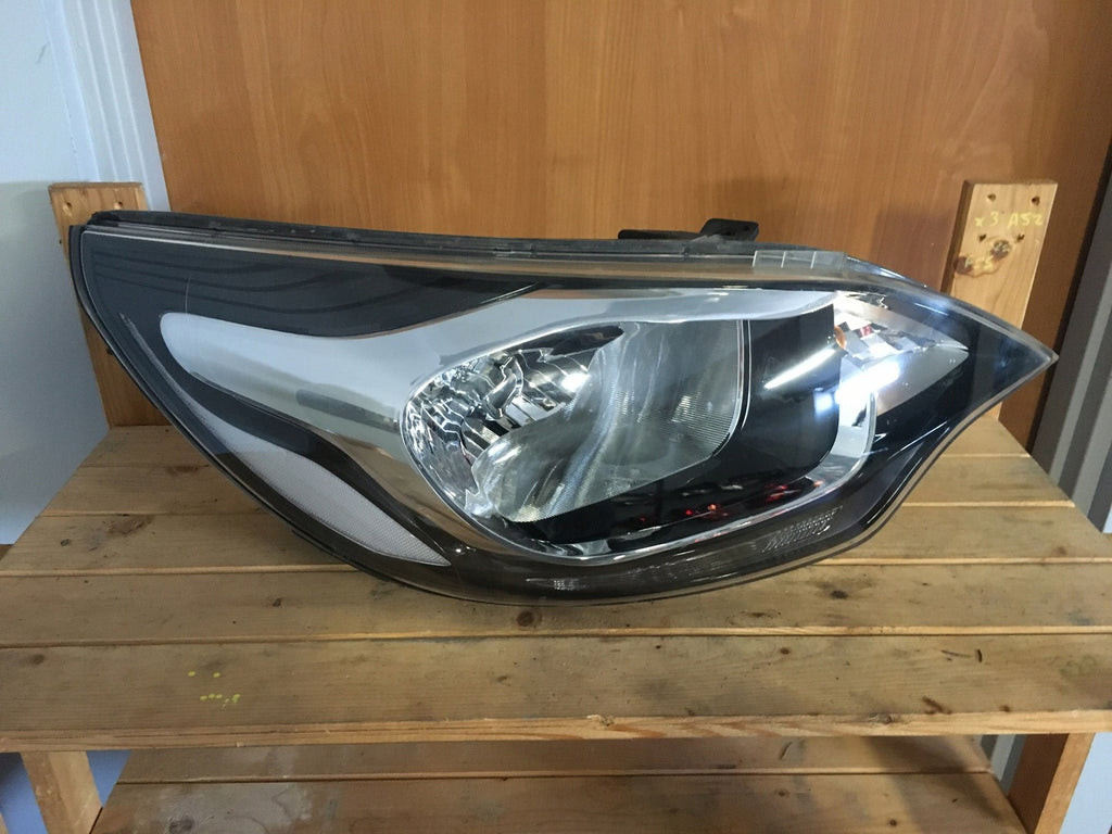 Frontscheinwerfer Kia Rio III 92102-1WXXX Rechts Scheinwerfer Headlight