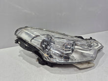 Laden Sie das Bild in den Galerie-Viewer, Frontscheinwerfer Citroën C-Crosser P7142R P7143R Xenon Rechts Headlight SCH8197850852if