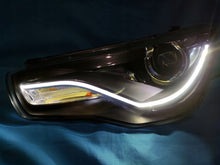 Laden Sie das Bild in den Galerie-Viewer, Frontscheinwerfer Audi A1 8X0941005 Xenon Links Scheinwerfer Headlight