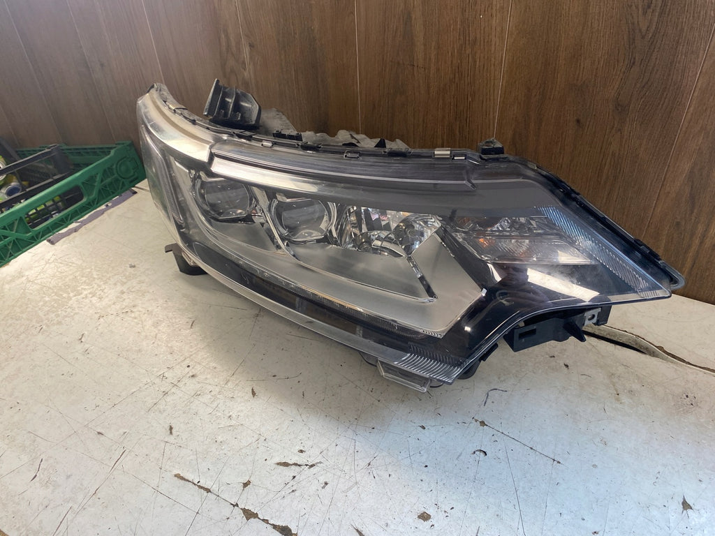 Frontscheinwerfer Mitsubishi Outlander III 8301CB-64 LED Rechts Headlight