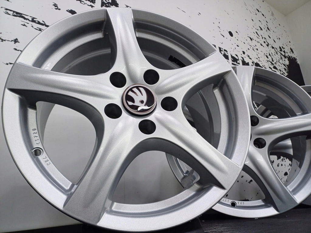 4x Alufelge 16 Zoll 7.5" 5x112 35ET Glanz Silber Seat Exeo Superb I Passat FEL5432915282ht