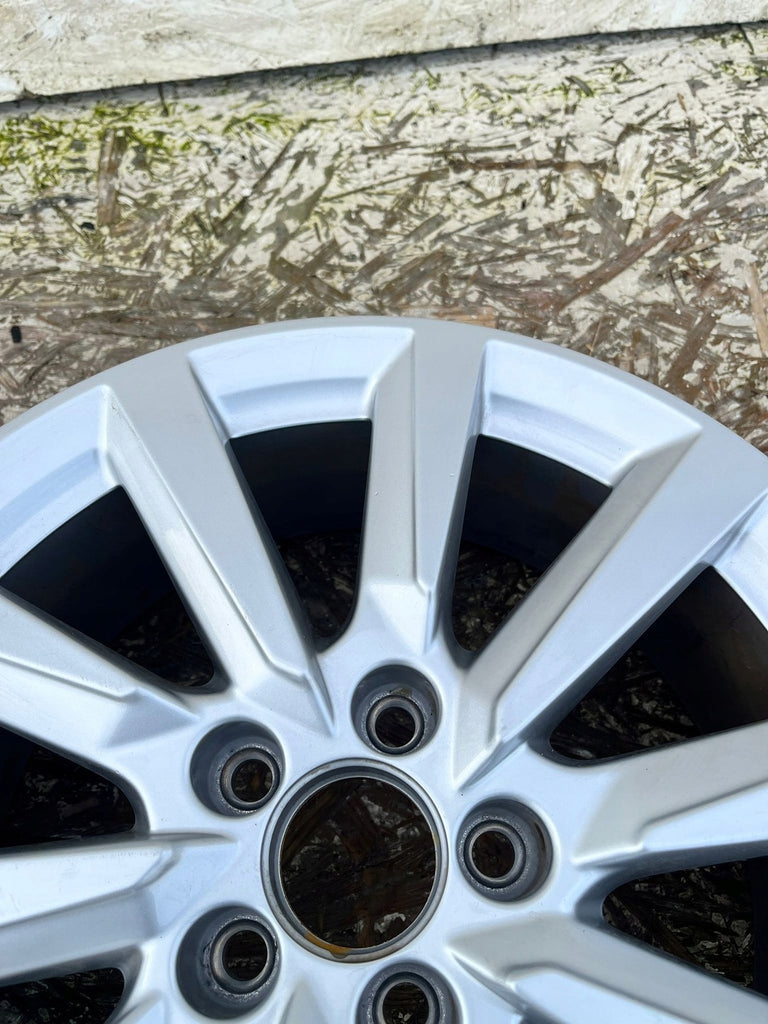 1x Alufelge 16 Zoll 6.5" 5x110 82A601025C Audi A1 Rim Wheel