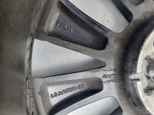 Load image into Gallery viewer, 1x Alufelge 16 Zoll 6.5&quot; 4x100 37ET 403000315R Dacia Sandero Clio V Stepway