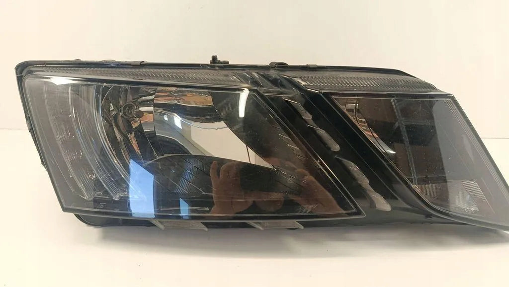 Frontscheinwerfer Skoda Octavia III 5E1941016C Rechts Scheinwerfer Headlight SCH1507583542ea