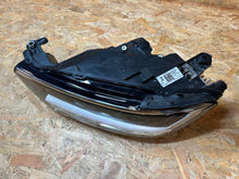 Laden Sie das Bild in den Galerie-Viewer, Frontscheinwerfer VW T-Roc 2GA941005F Links Scheinwerfer Headlight SCH4516798095pl