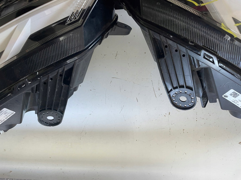 Frontscheinwerfer Dacia Sandero III Jogger 260602561R 260107920R LED Ein Satz