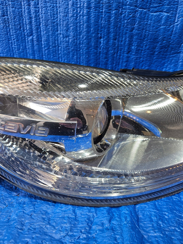 Frontscheinwerfer Skoda Octavia II 1Z1941016F 1EL247052-02 Rechts Headlight SCH6948661195us