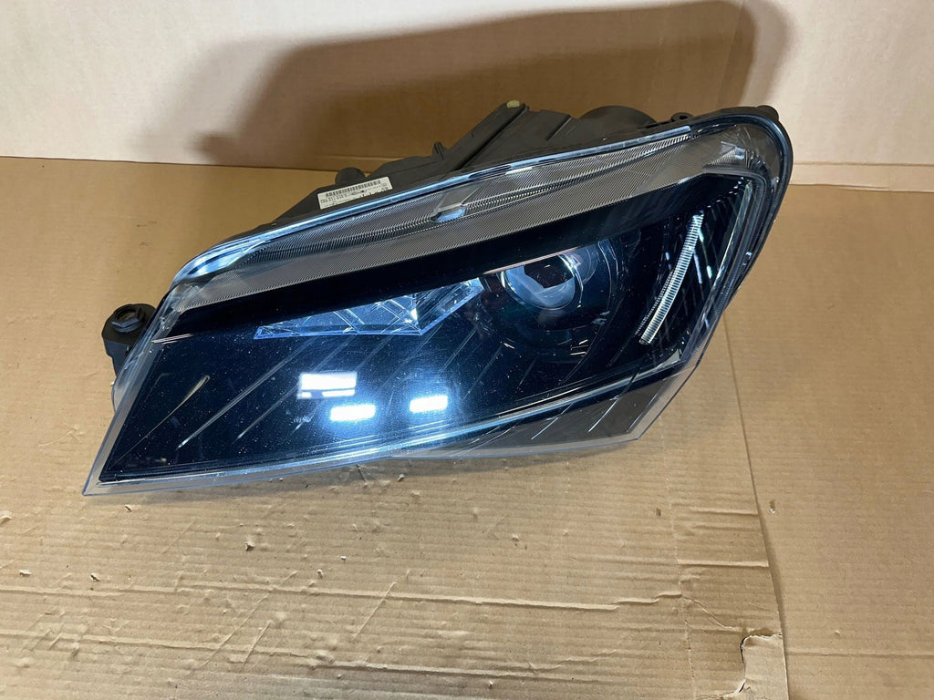 Frontscheinwerfer Skoda Superb III 3V1941015A Xenon Links Scheinwerfer Headlight
