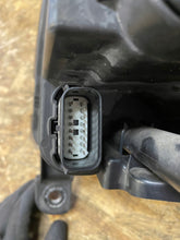 Laden Sie das Bild in den Galerie-Viewer, Frontscheinwerfer Jeep Grand Cherokee Wk2 68144708AG Rechts Headlight SCH7439512296qp