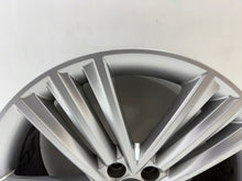 Load image into Gallery viewer, 1x Alufelge 18 Zoll 7.0" 5x112 657601025F Skoda Scala Rim Wheel FEL4653931097aw