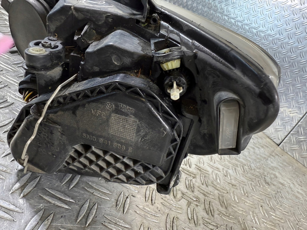 Frontscheinwerfer VW Golf V Plus 5M1941006D Ein Stück (Rechts oder Links) SCH4553600072cj