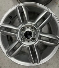 Laden Sie das Bild in den Galerie-Viewer, 1x Alufelge 16 Zoll 6.5&quot; 4x100 48ET 6856969 6791940 Mini R56 Rim Wheel