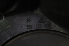 Laden Sie das Bild in den Galerie-Viewer, Frontscheinwerfer Opel Zafira B 13252471 Rechts Scheinwerfer Headlight